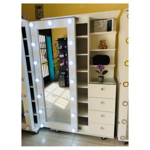 Closet 4 en 1 – 1.78 x 1.00 m Deslizante Bombillo