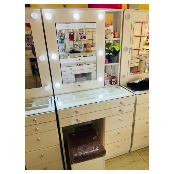 Tocador Princesa Focos Led 1.65 x 0.80 m